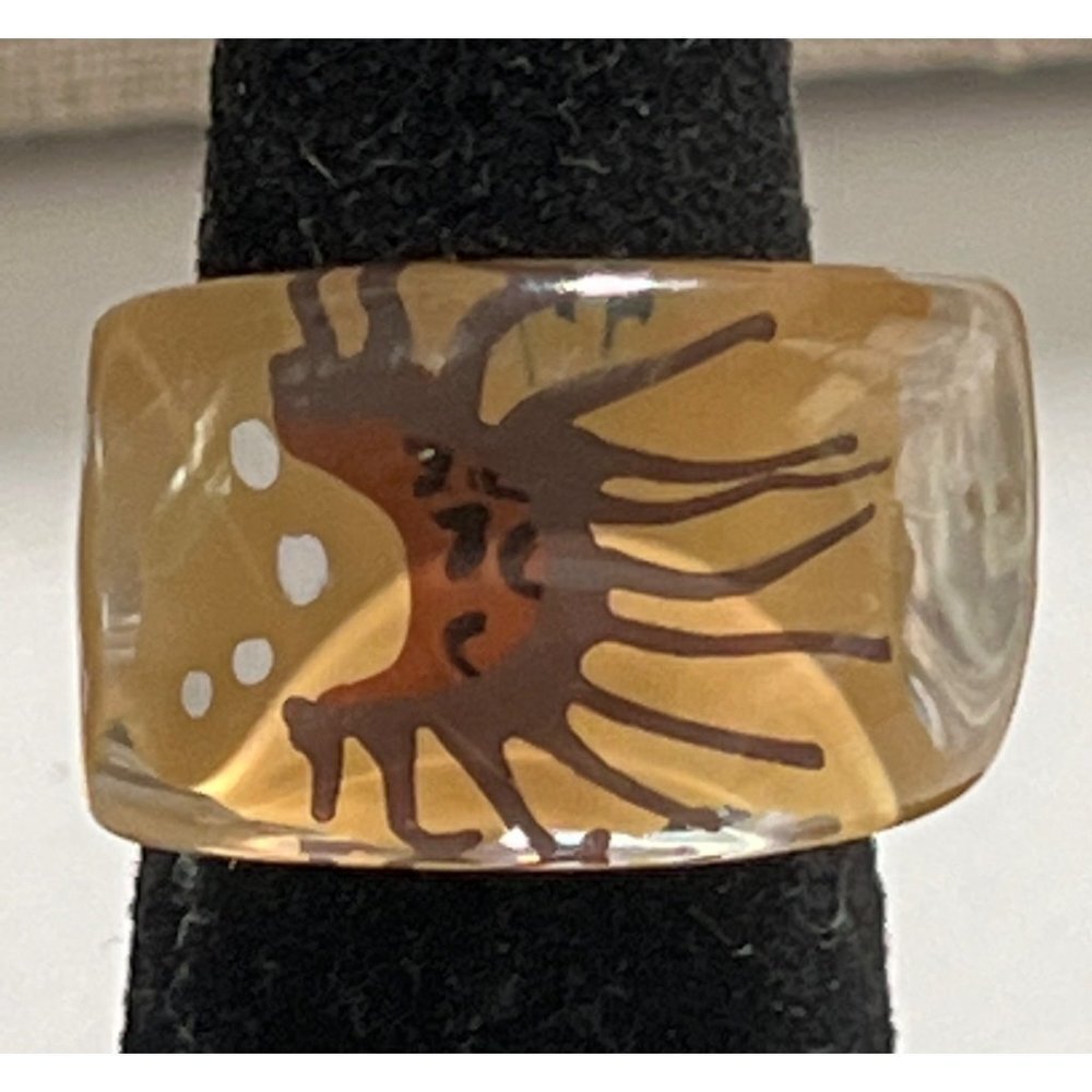 Beige Painted Abstract Acrylic Ring -- 6